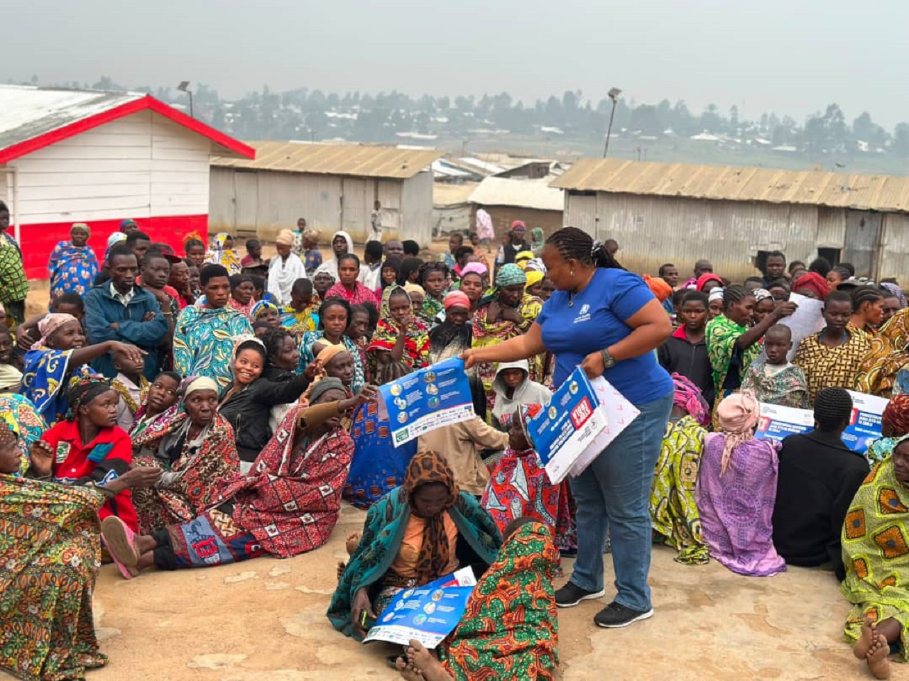 Sensibilisation communautaire dans le cadre de la riposte contre Ebola en Ituri