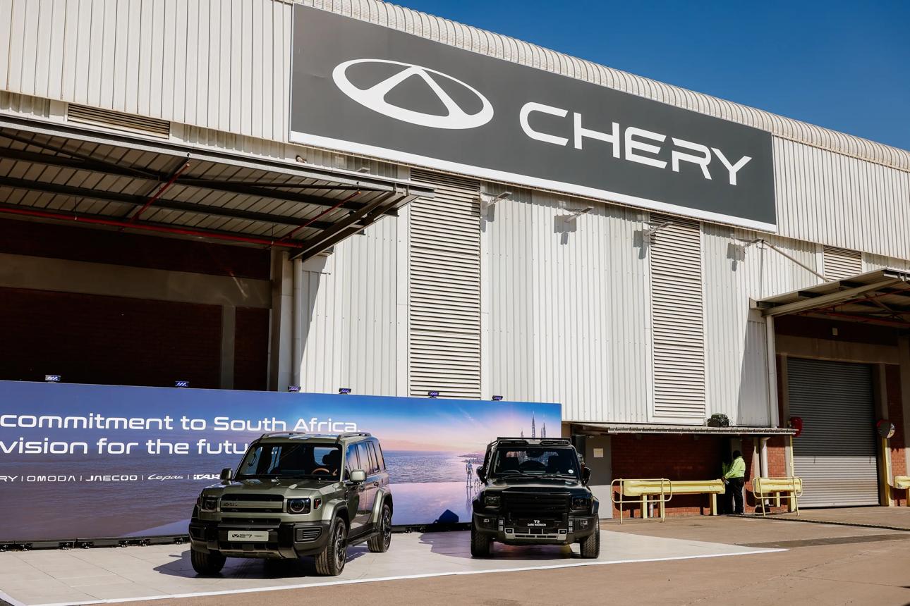 Production locale de véhicules électriques en Afrique dans une usine automobile