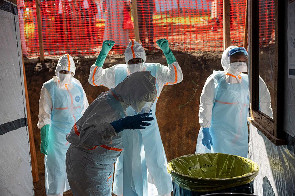 Équipes sanitaires engagées dans la riposte contre Ebola en Ituri.