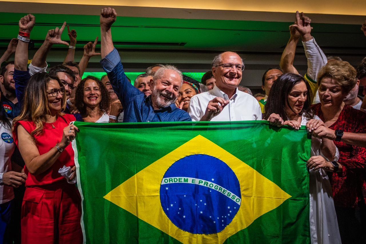 Lula réélu au Brésil lors de l'élection présidentielle du 25 octobre 2026.