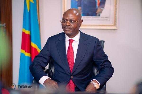 Guy Kabombo Muadiamvita, ministre de la Défense, après la suspension des sorties des officiers FARDC.